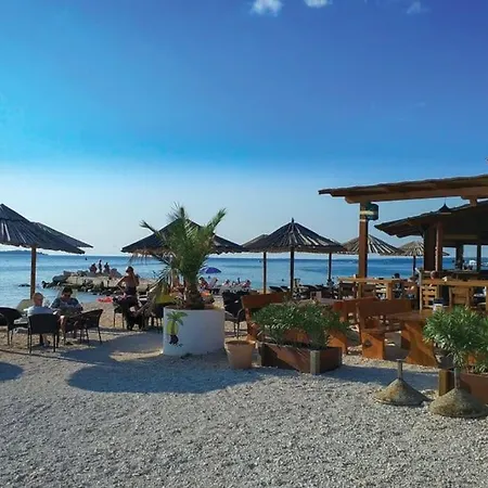 Tatil Evi House For 8 People Very Close To The *