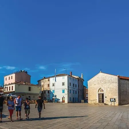 House For 8 People Very Close To The Casa vacanze *