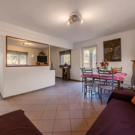 Holiday home House For 8 People Very Close To The