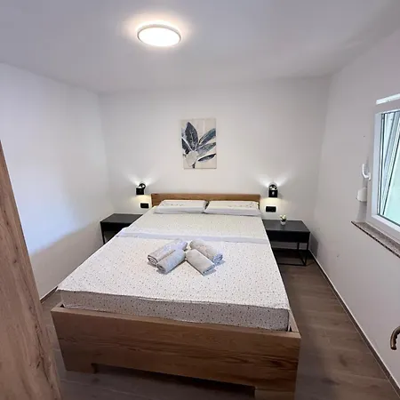 Feriehus House For 8 People Very Close To The